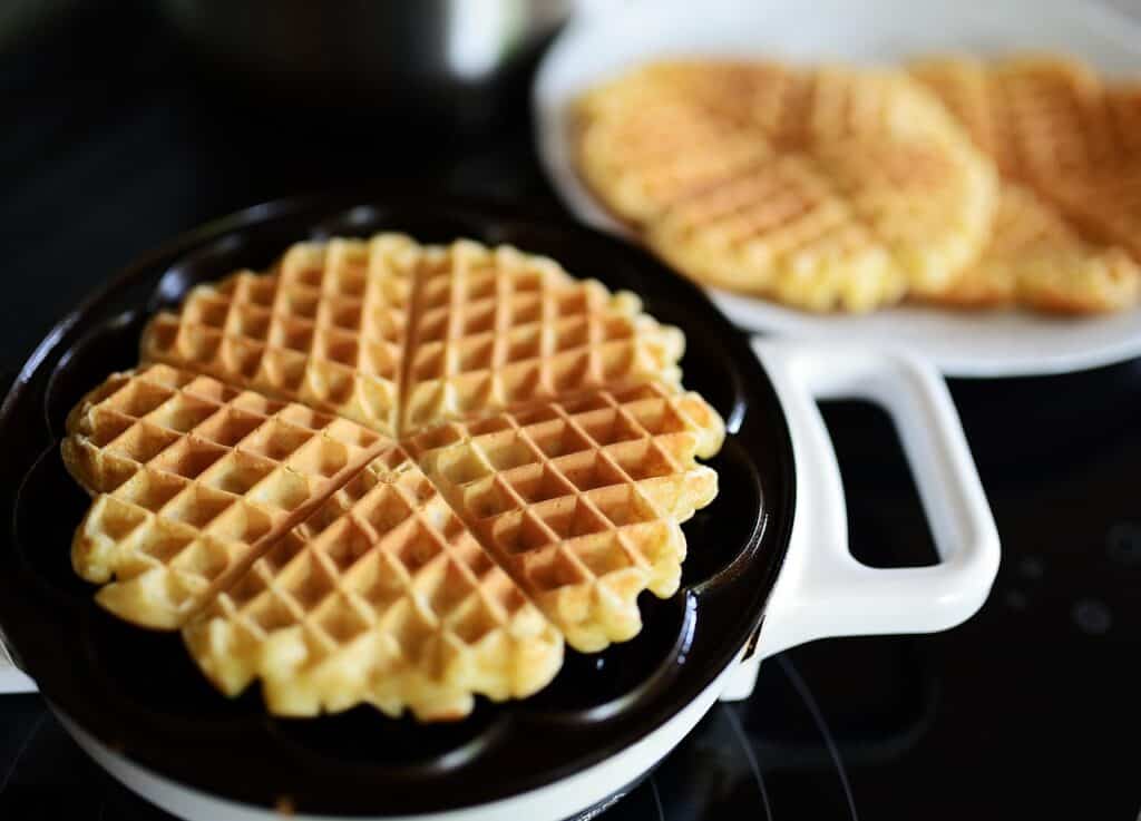 Best Waffle Makers for Home Cooks. Top 10 Brilliant Picks for 2026. best waffle makers for home cooks in 2026